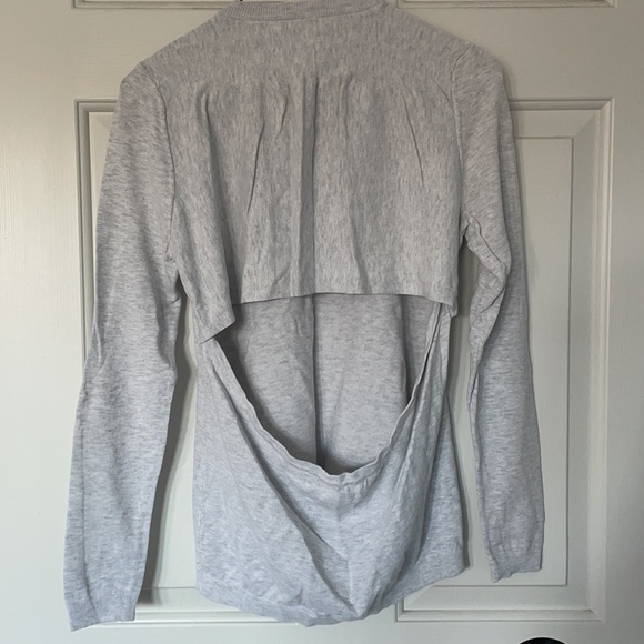 Fabletics pullover sweater - Picture 2 of 3